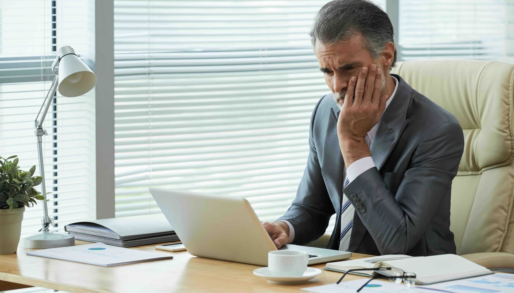 Broker Training Courses: Build Confidence with Executive Education